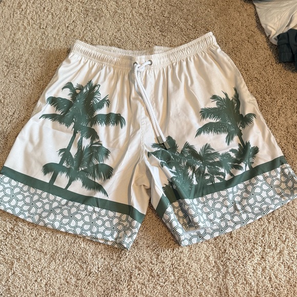 Kenny Flowers Green and White Tropical Board Shorts - Picture 1 of 4